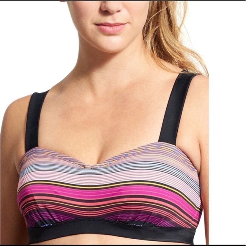 LIKE NEW CUTE ATHLETA STRIPED 32D/DD BIKINI TOP